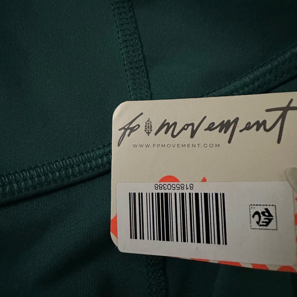 NWT-FREE PEOPLE MOVEMENT ONESIE - Picture 4 of 9
